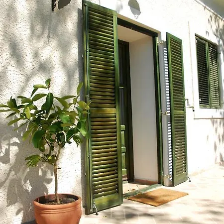 Landhuis Sarga Haz Kaptalantoti