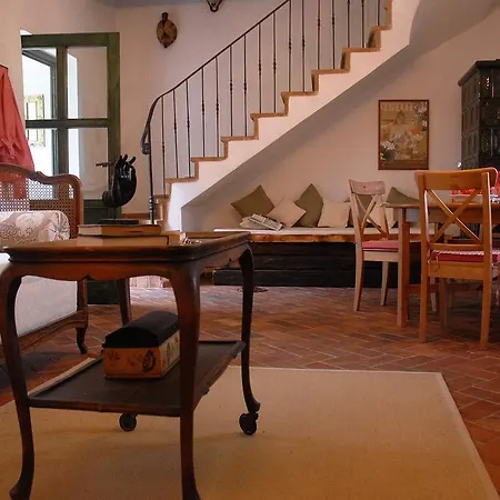 Sarga Haz Kaptalantoti